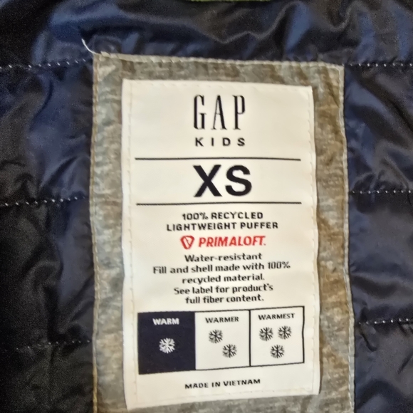GAP Gray Puffer Jacket with Hood and Quilted Design - Picture 4 of 4